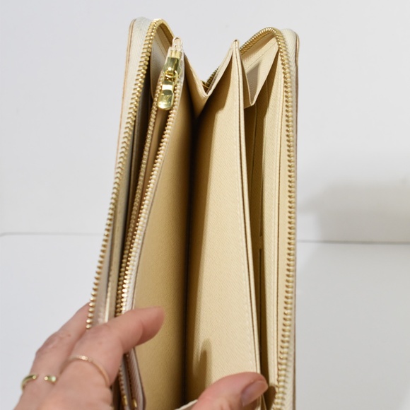 Louis Vuitton Damier Azure Zippy wallet with Box and Dust Bag - Picture 10 of 14